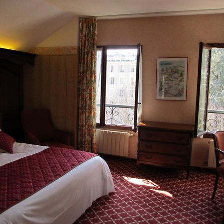 Aux Meubles Du Manoir Aparthotel Aix-les-Bains Kültér fotó