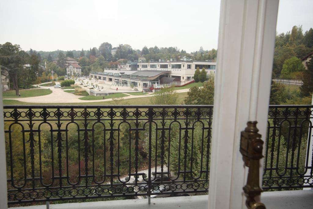 Aux Meubles Du Manoir Aparthotel Aix-les-Bains Kültér fotó