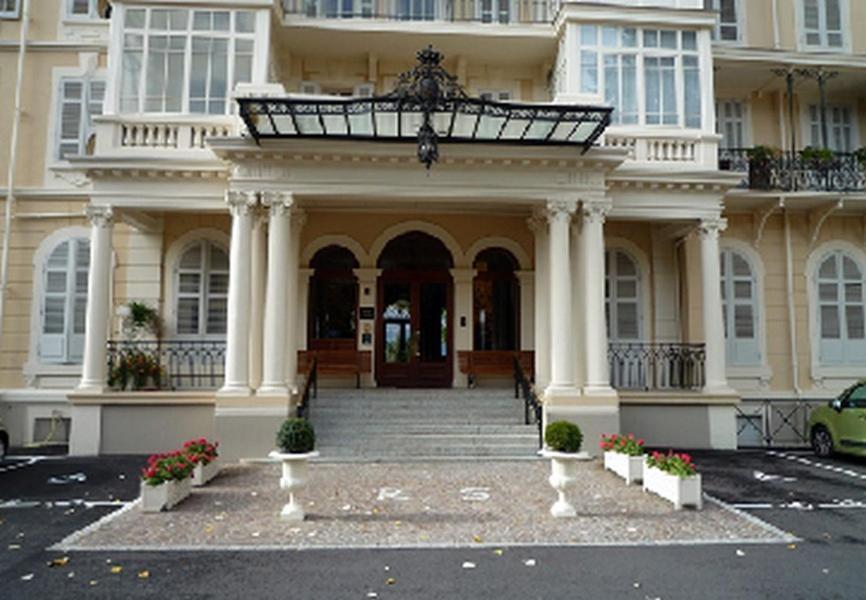 Aux Meubles Du Manoir Aparthotel Aix-les-Bains Kültér fotó