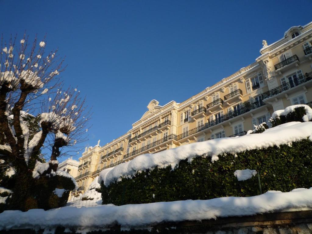 Aux Meubles Du Manoir Aparthotel Aix-les-Bains Kültér fotó