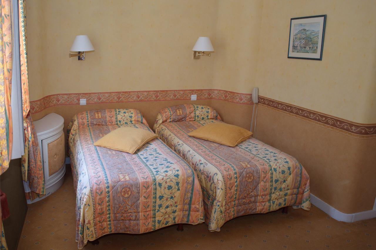 Aux Meubles Du Manoir Aparthotel Aix-les-Bains Kültér fotó